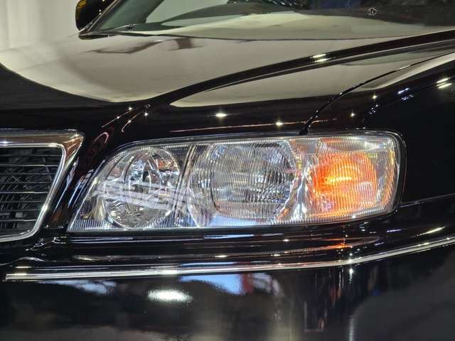 1998 Nissan CIMA — миниатюра 8