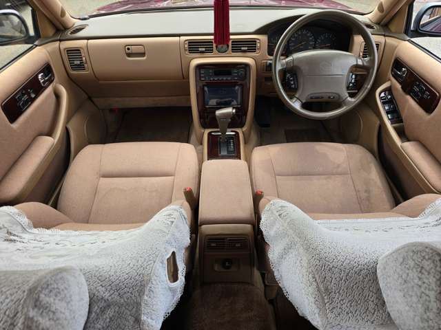 1992 Nissan CIMA — миниатюра 18