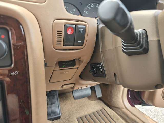 1992 Nissan CIMA — миниатюра 25
