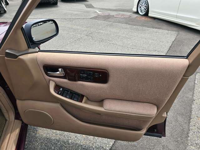 1992 Nissan CIMA — миниатюра 41