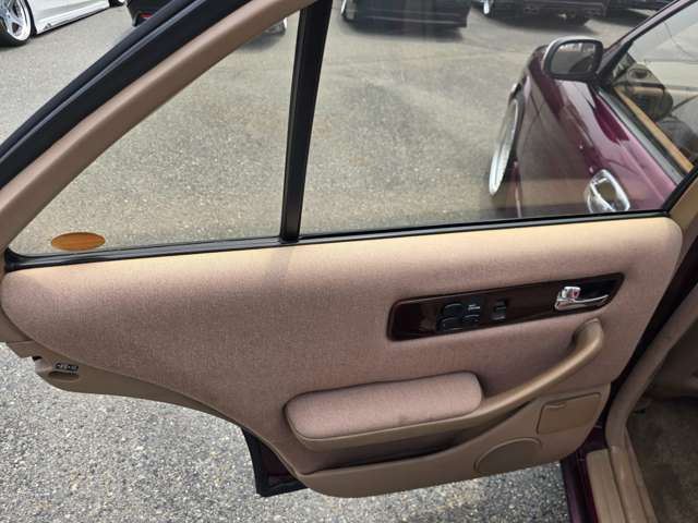 1992 Nissan CIMA — миниатюра 44