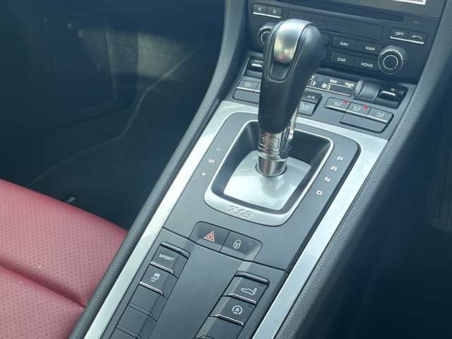 2016 Porsche 718 CAYMAN — миниатюра 25
