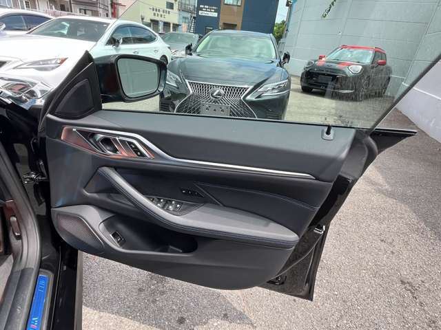 2022 BMW I4 — миниатюра 23