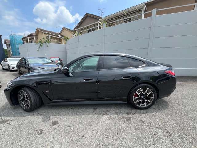 2022 BMW I4 — миниатюра 39