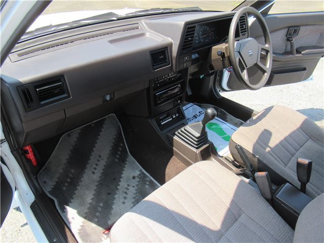 صورة مصغرة 36 لـ 1989 Nissan SUNNY