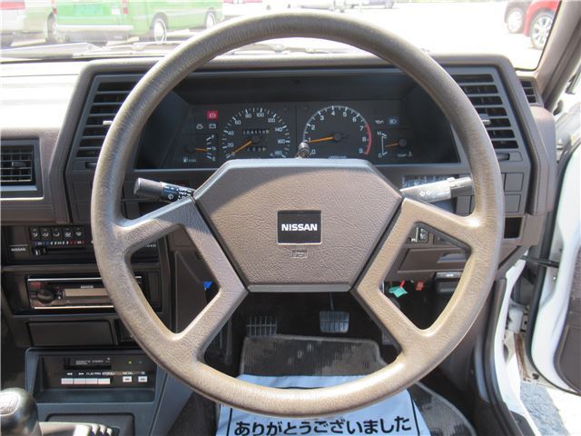 صورة مصغرة 40 لـ 1989 Nissan SUNNY