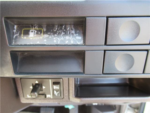 صورة مصغرة 45 لـ 1989 Nissan SUNNY