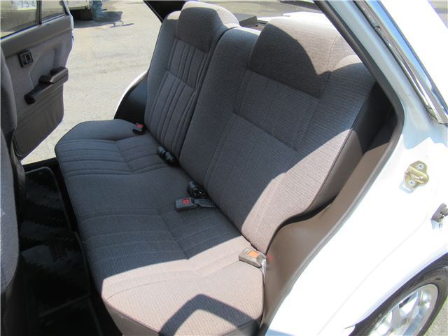 صورة مصغرة 60 لـ 1989 Nissan SUNNY