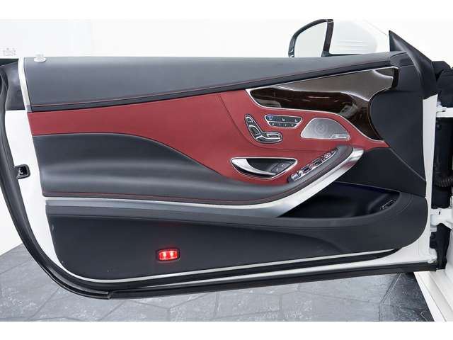 صورة مصغرة 32 لـ 2020 Mercedes-BENZ S-CLASS AMG