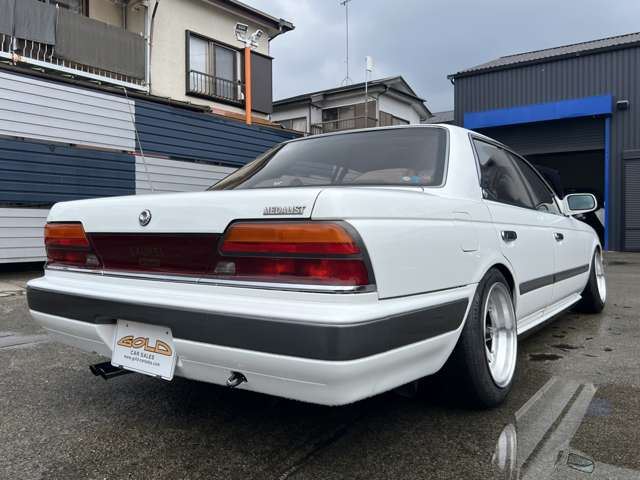 صورة مصغرة 28 لـ 1989 Nissan LAUREL