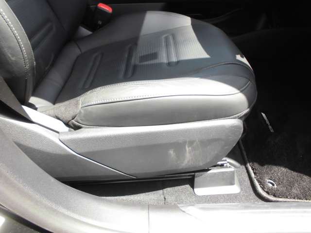 2022 Mercedes-BENZ EQE 缩略图 35