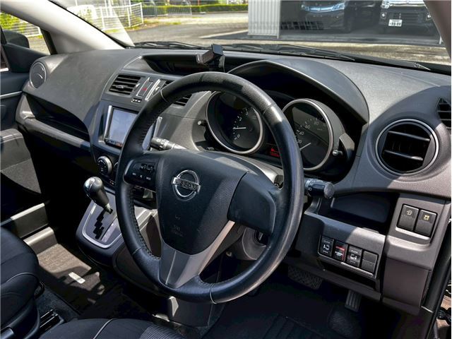 صورة مصغرة 19 لـ 2011 Nissan LAFESTA