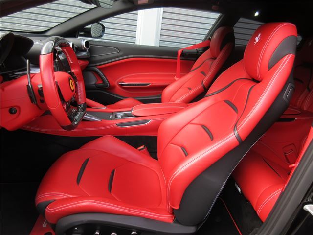 صورة مصغرة 23 لـ 2020 Ferrari GTC4 LUSSO