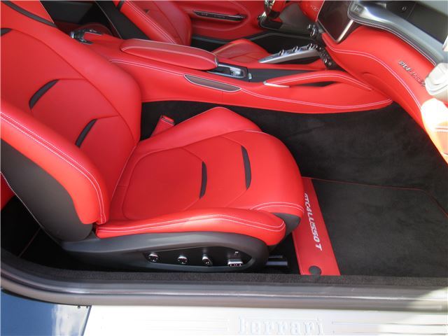 صورة مصغرة 26 لـ 2020 Ferrari GTC4 LUSSO