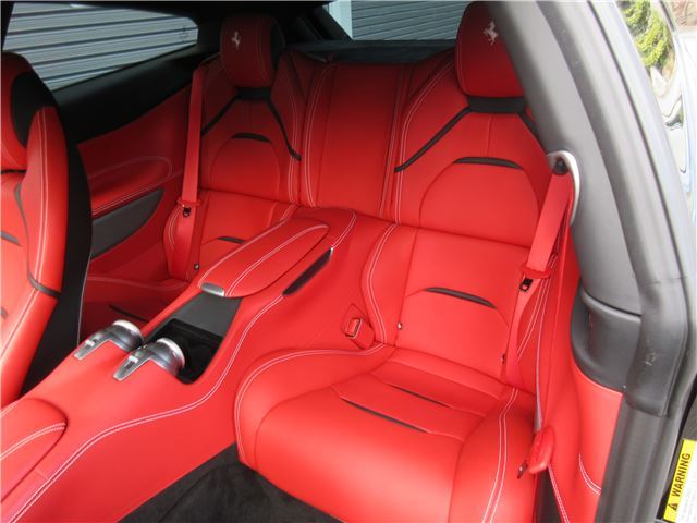 صورة مصغرة 28 لـ 2020 Ferrari GTC4 LUSSO