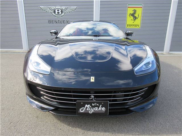 صورة مصغرة 4 لـ 2020 Ferrari GTC4 LUSSO