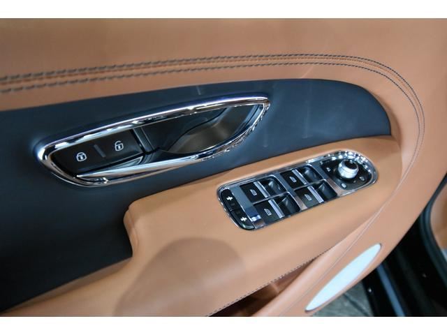 صورة مصغرة 30 لـ 2023 Bentley BENTAYGA