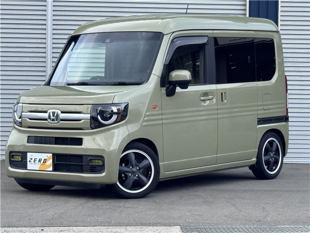 2017 Honda N-VAN photo 1