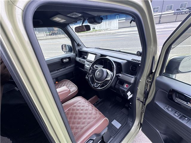 2017 Honda N-VAN photo 3