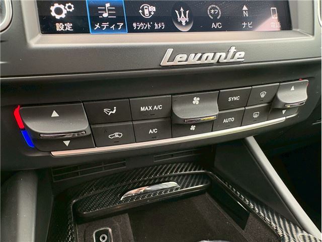 صورة مصغرة 14 لـ 2018 Maserati LEVANTE