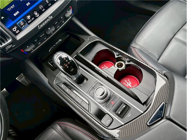 صورة مصغرة 16 لـ 2018 Maserati LEVANTE