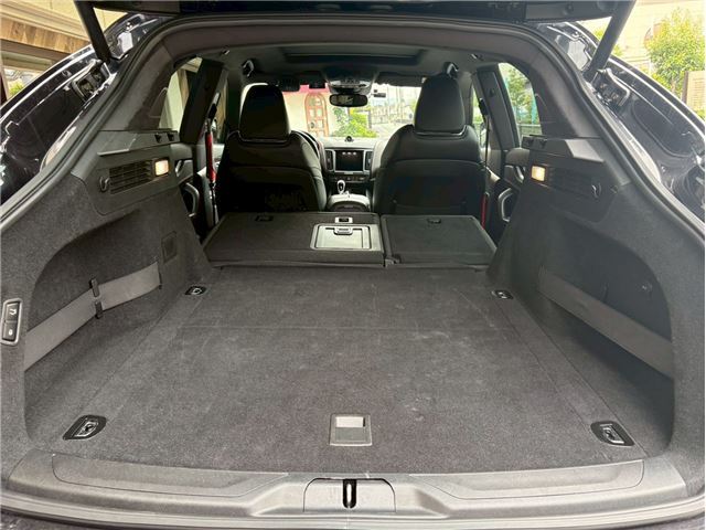 صورة مصغرة 32 لـ 2018 Maserati LEVANTE