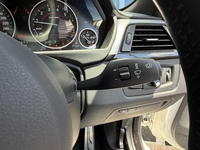 صورة مصغرة 32 لـ 2014 BMW 4 SERIES COUPE