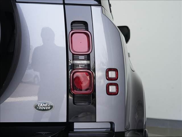 2022 LAND Rover DEFENDER — миниатюра 26