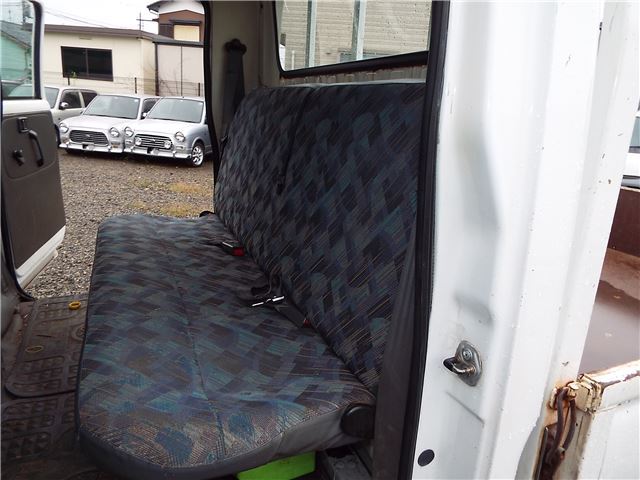 1999 Nissan ATLAS 缩略图 12