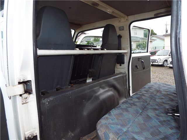 1999 Nissan ATLAS 缩略图 13