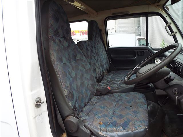 1999 Nissan ATLAS 缩略图 11