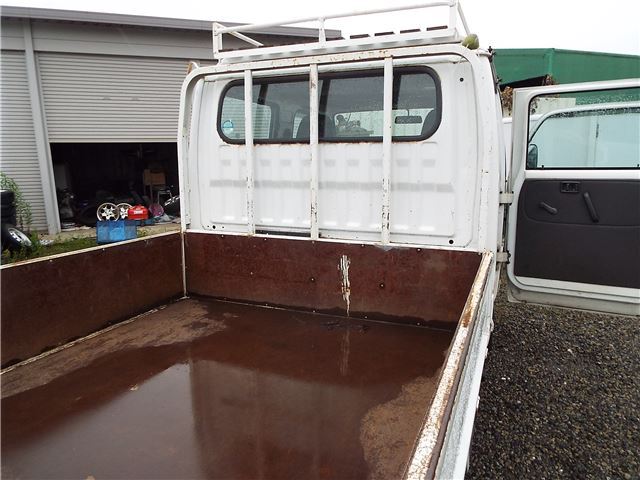 1999 Nissan ATLAS 缩略图 17