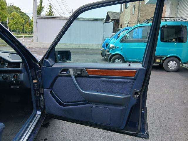 1996 Mercedes-BENZ E-CLASS 缩略图 18
