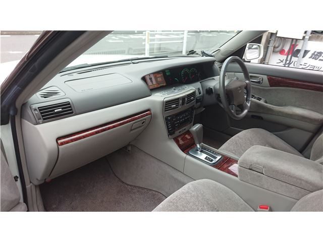 صورة مصغرة 18 لـ 1999 Nissan GLORIA
