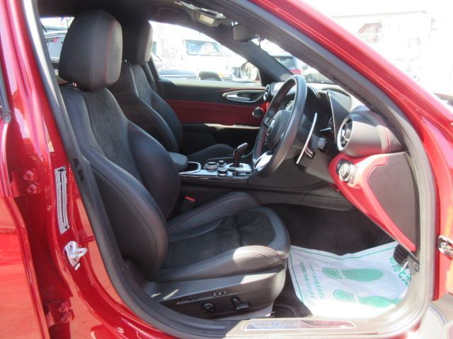 2021 ALFA Romeo JULIA 缩略图 34
