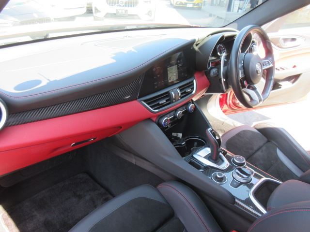 2021 ALFA Romeo JULIA 缩略图 43