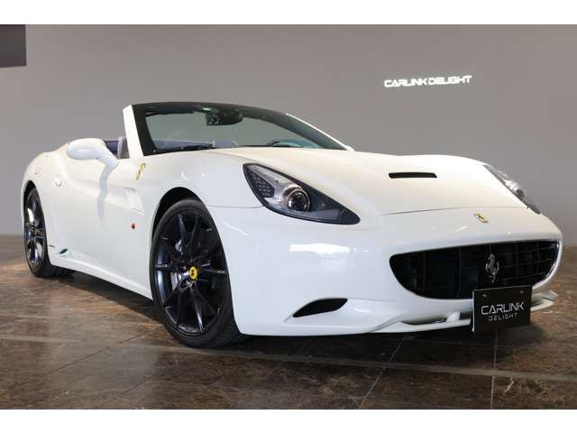 صورة مصغرة 3 لـ 2009 Ferrari CALIFORNIA