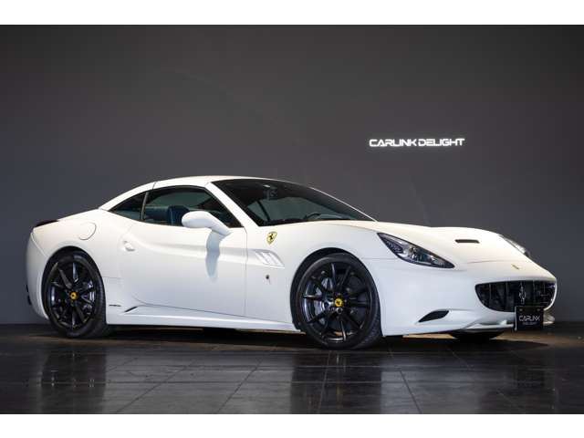 صورة مصغرة 2 لـ 2009 Ferrari CALIFORNIA