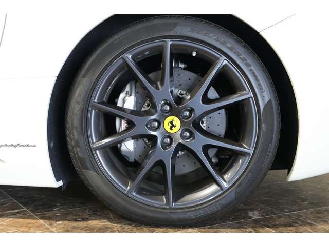 صورة مصغرة 35 لـ 2009 Ferrari CALIFORNIA
