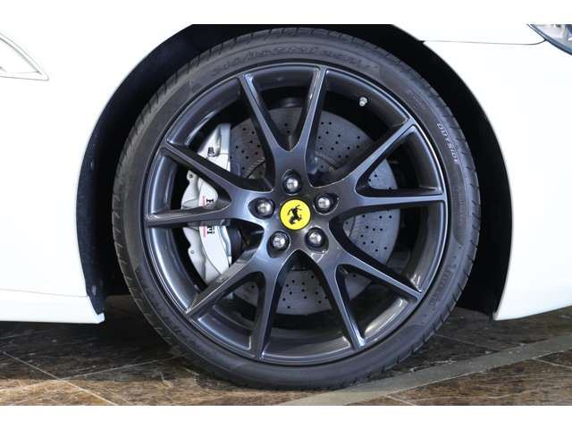 صورة مصغرة 36 لـ 2009 Ferrari CALIFORNIA