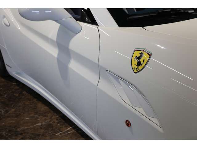 صورة مصغرة 38 لـ 2009 Ferrari CALIFORNIA