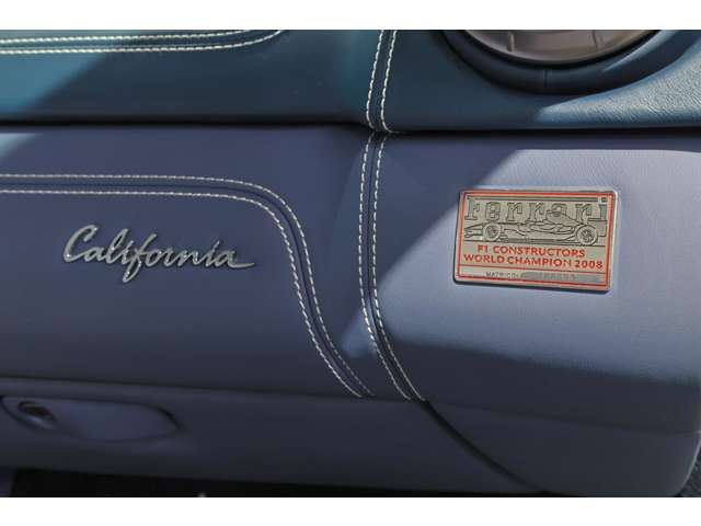 صورة مصغرة 40 لـ 2009 Ferrari CALIFORNIA