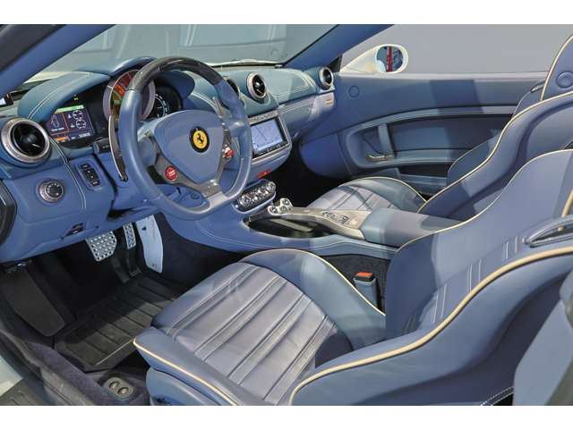 صورة مصغرة 42 لـ 2009 Ferrari CALIFORNIA