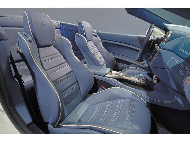صورة مصغرة 46 لـ 2009 Ferrari CALIFORNIA