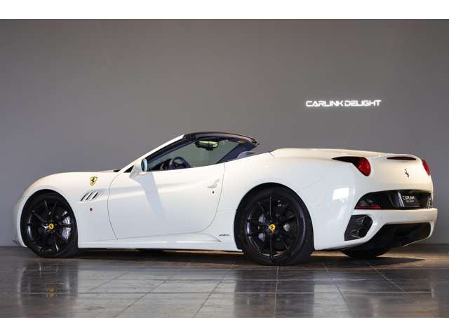 صورة مصغرة 7 لـ 2009 Ferrari CALIFORNIA