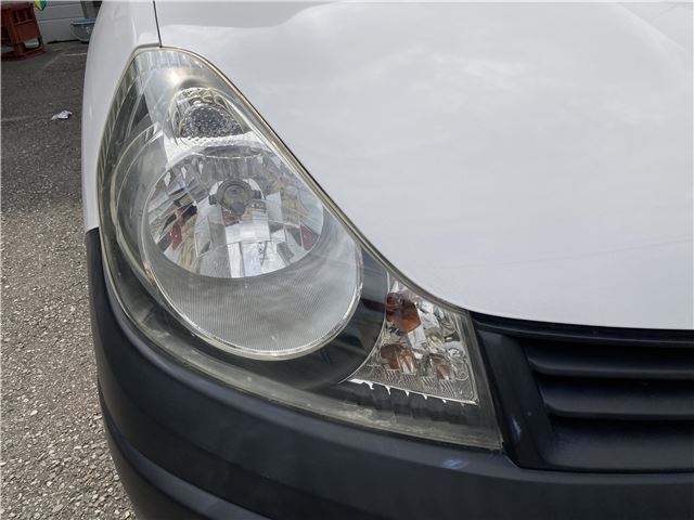 2010 Nissan AD — миниатюра 16