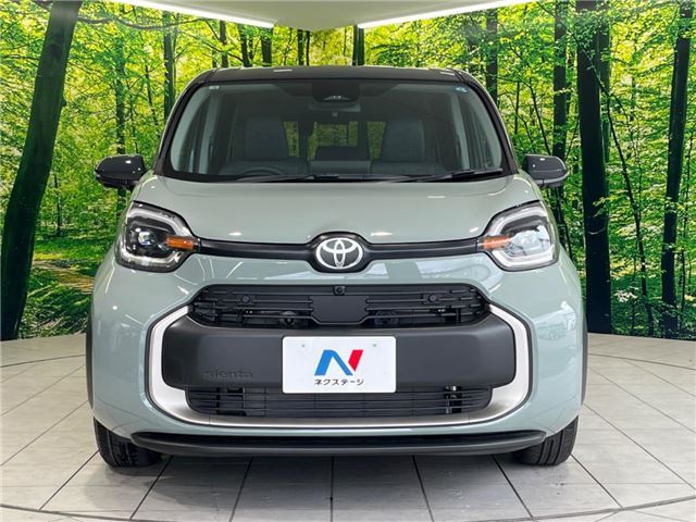 صورة 8 لـ 2026 Toyota SIENTA