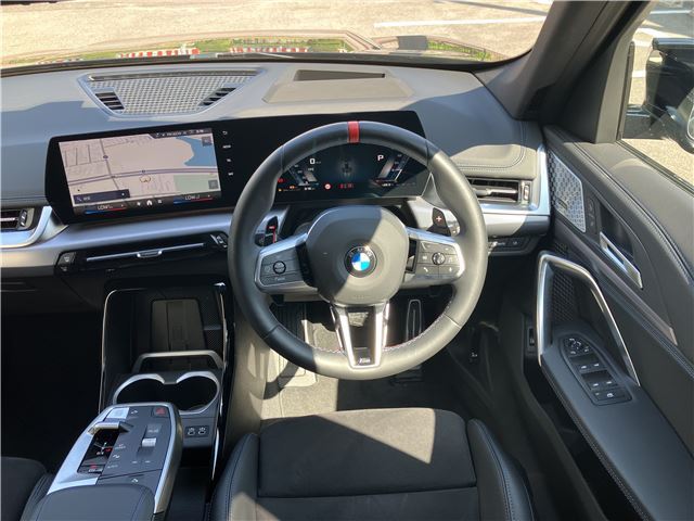 2025 BMW X1 照片 3