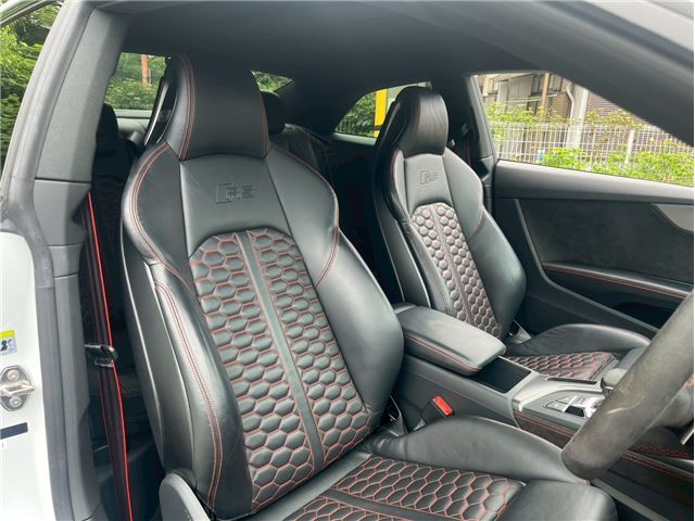 صورة مصغرة 24 لـ 2017 AUDI RS5