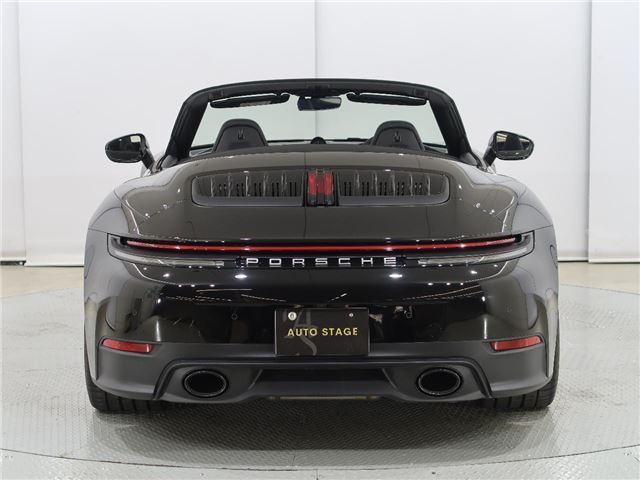 2025 Porsche 911 thumbnail 12